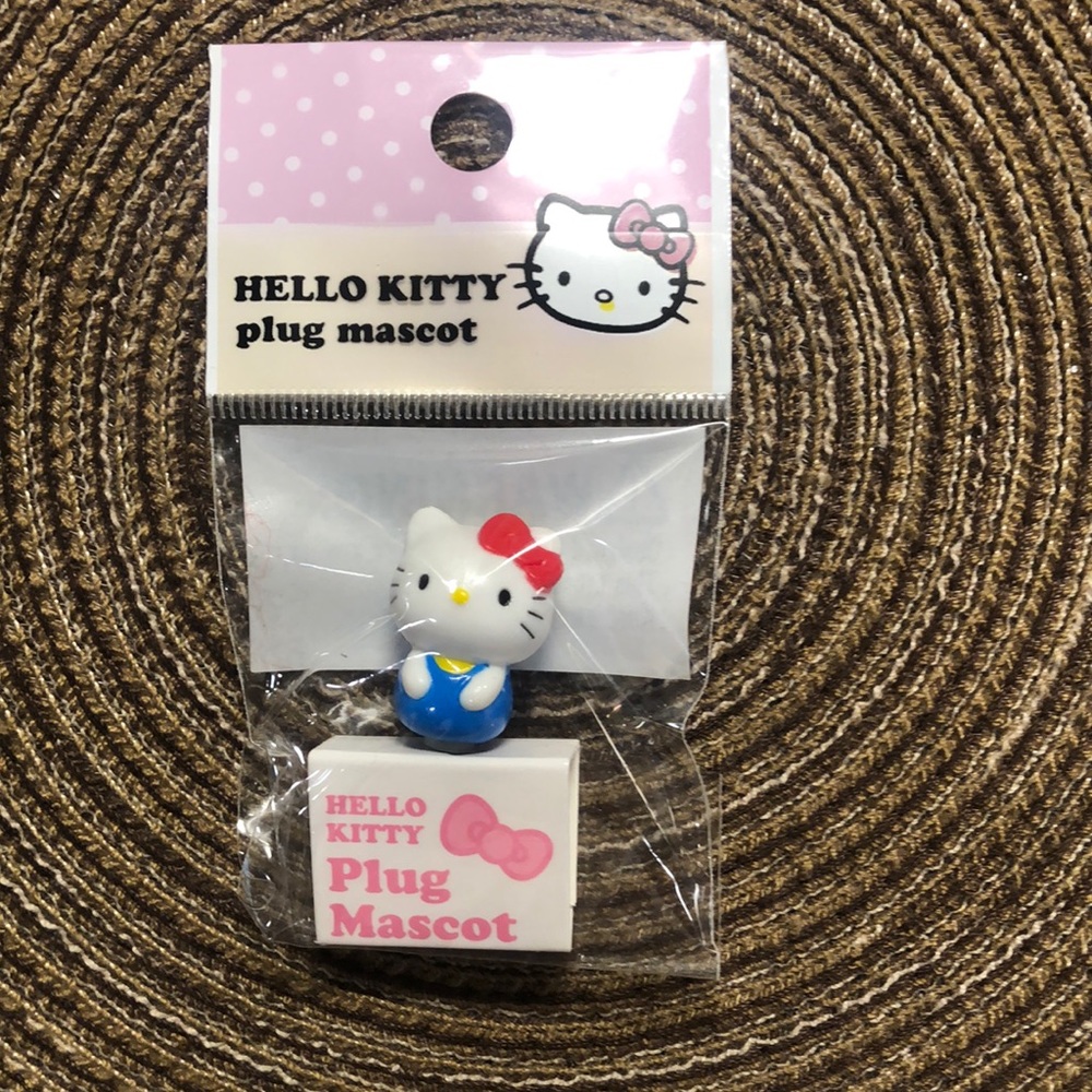 Hello Kitty Plug Mascot Mobile
